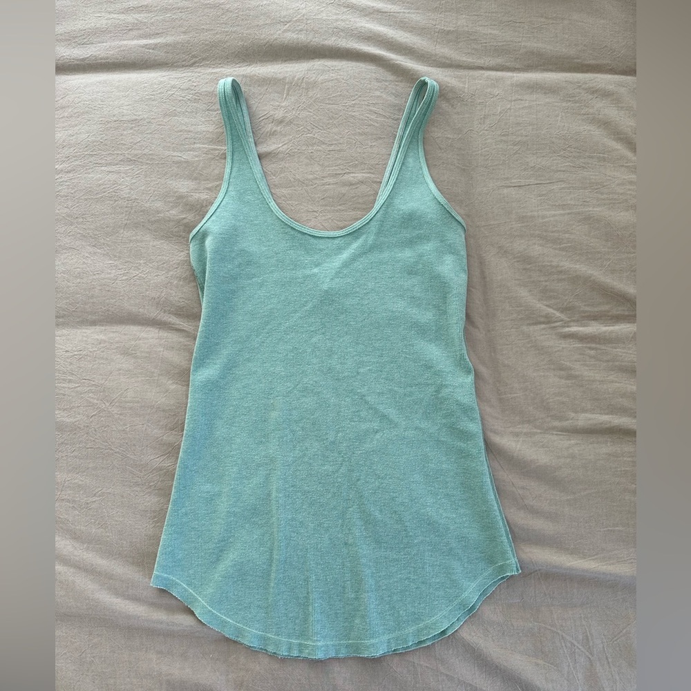 Lululemon tank top